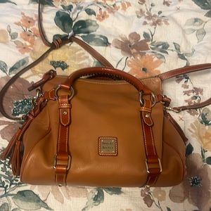 Dooney & Bourke purse